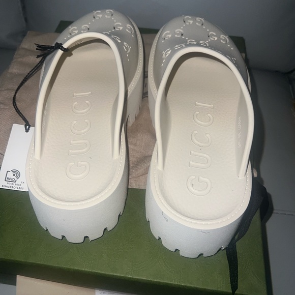 Gucci Women's Rubber GG Mules Sz 38 - Picture 3 of 5